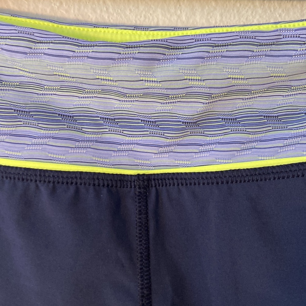 Lululemon “Like New “ Run Speed Shorts - image 4